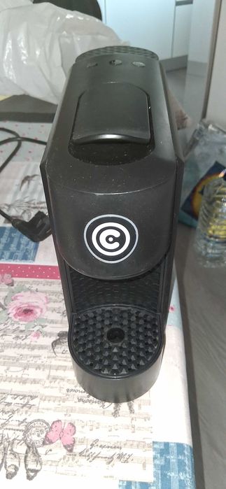 Máquina de Café Cápsulas Sistema Exclusivo Grazie Cinzenta Continente