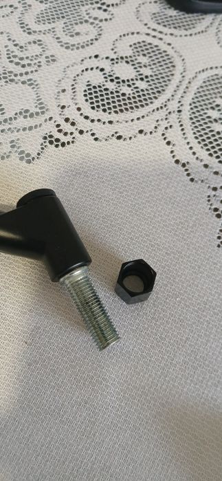 Vendo par de retrovisores universais para  mota novos nunca usados
