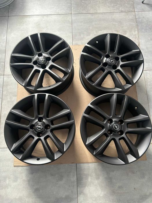 Диски Opel 4/100 R17 7J ET44 DIA56.6mm