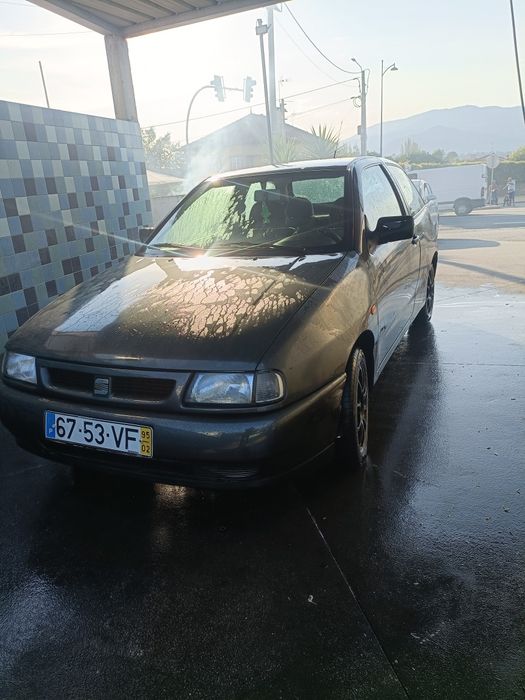 SEAT Ibiza 6k3 1.9td 5 lugares