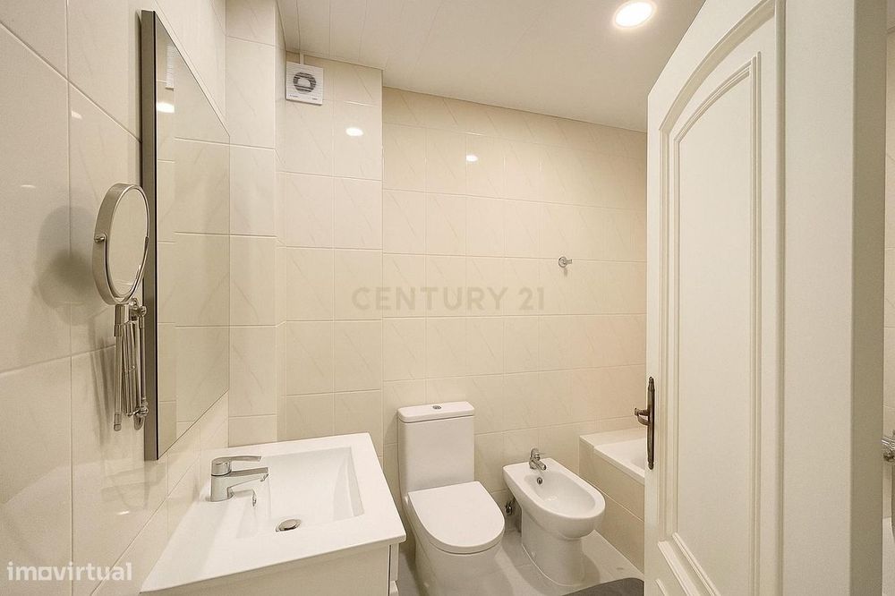 Apartamento T2 no centro de Leiria - Edificio 2000