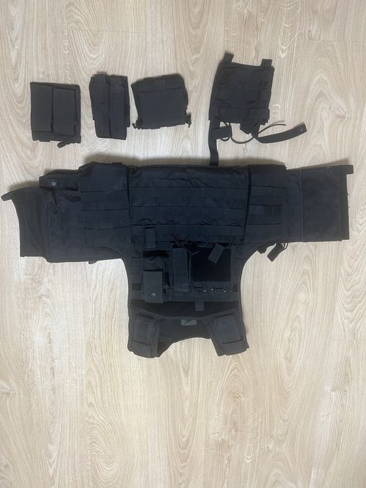 Тактический жилет Defcon 5 Body Armor Carrier Set плитоноска розгрузка