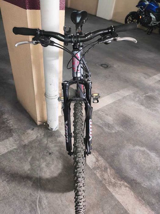 Bicicleta GT avalanche 1.0