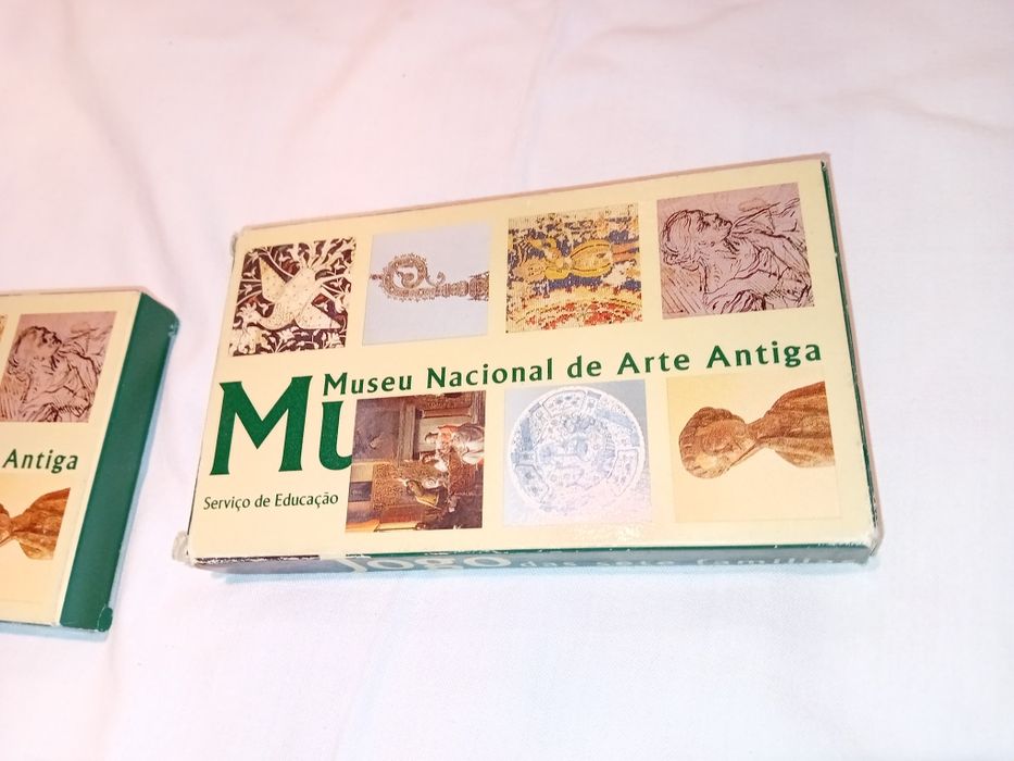 Conjunto de 2 Baralhos Jogo das 7 Famílias Museu Nacional da Arte