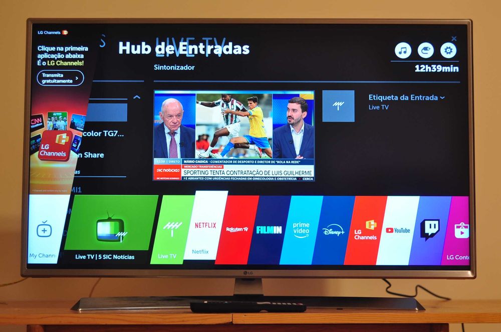 televisão LG smart tv 4K ultra HD WiFi tamanho 43" em excelente estado