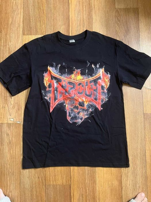 Продам футболки Tapout sk8 y2k