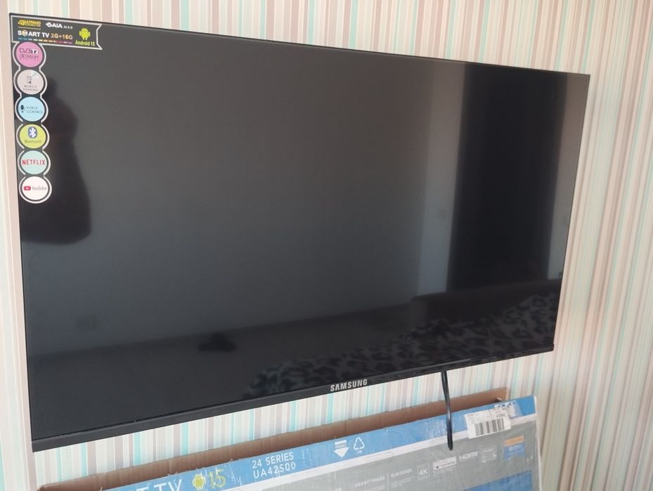Smart TV/Samsung 42/4K