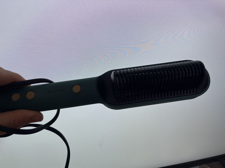 Випрямляч для волосся