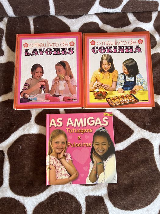 Livrros infantis didaticos!  O meu livro de costura e de cozinha, tatuagens e pulseiras. Dicionario por imagens do mar e descobre a natureza