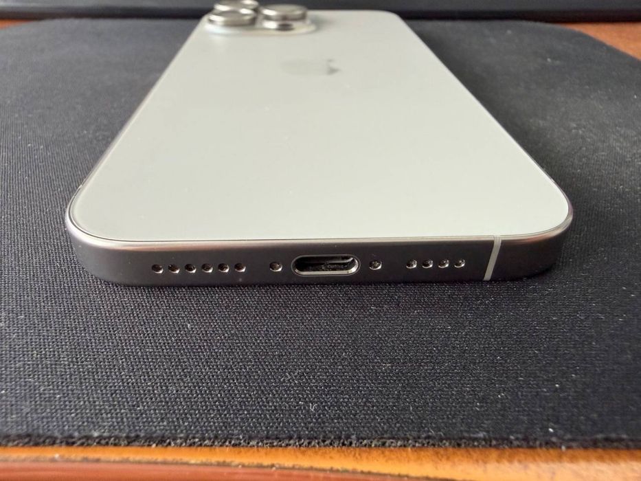 Iphone 16 pro max 1tb titanium