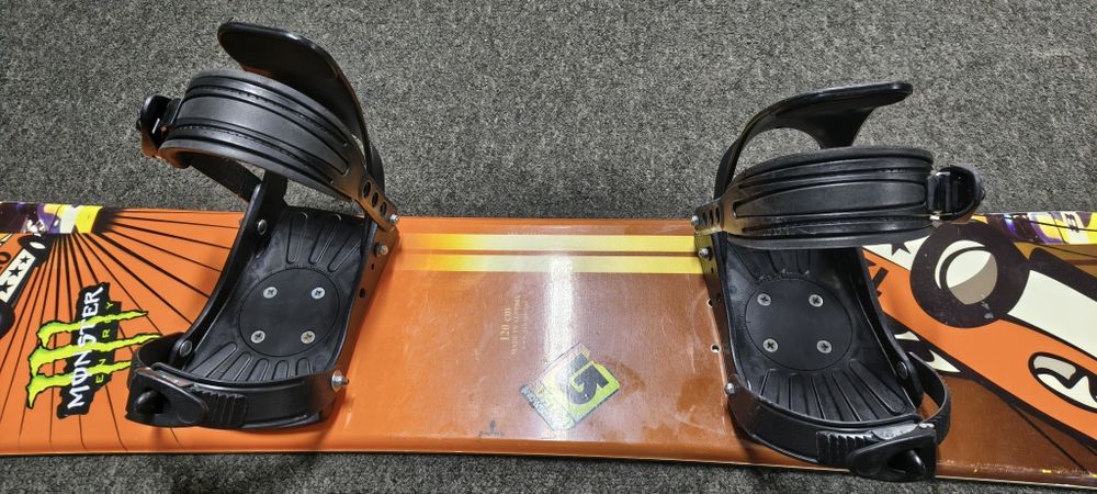 Deska snowboardowa 120cm NIDECER + wiązanie