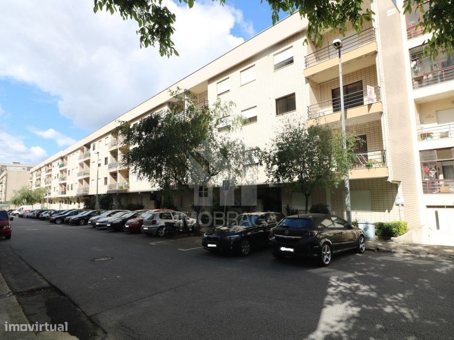 Venda de Apartamento T3 em Lomar