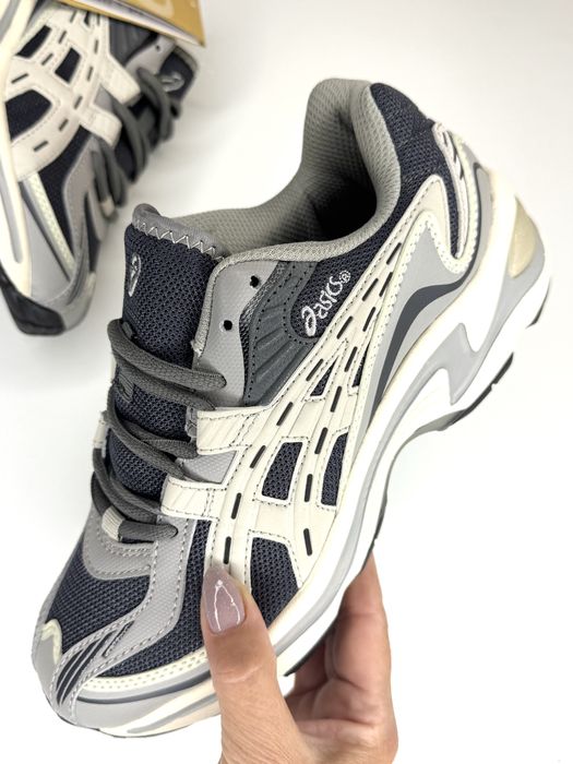 Кроссовки ASICS новые - 38 размер в НАЛИЧИИ