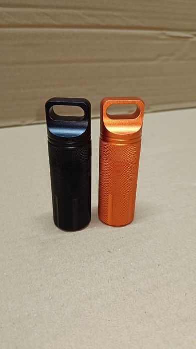 wodoszczelne pojemniki survivalowe typu EDC