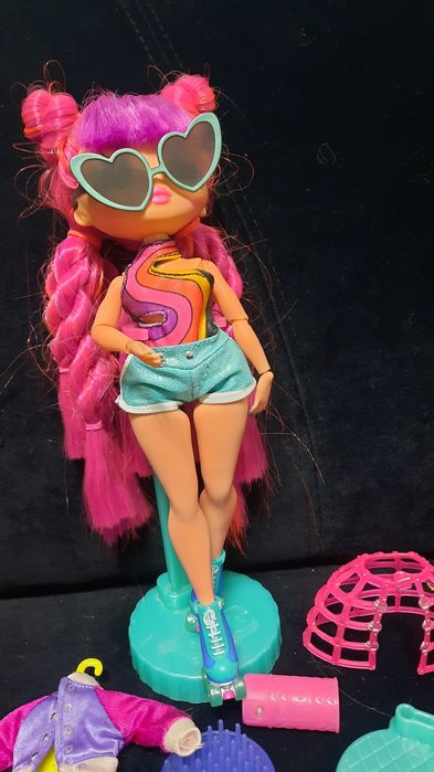 Lalka LOL Surprise OMG Disco Sk8er Roller Chick Fashion Doll