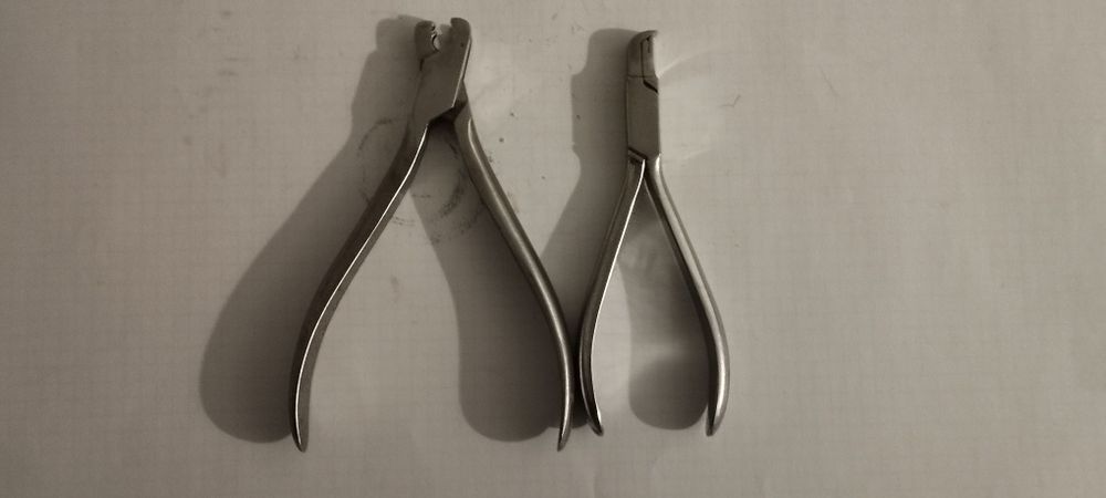 Kleszcze protetyczne