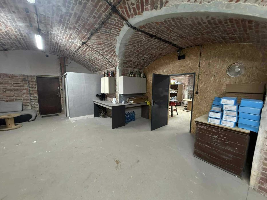 FORT XV - Rudak - powierzchnia magazyn / warsztat / biuro - 110m2