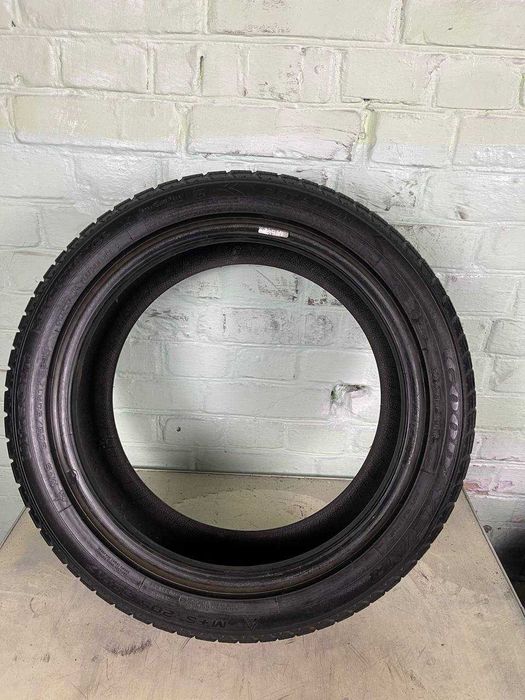 Шини 205 50 R17 GoodYear UltraGrip Perfomance RFT