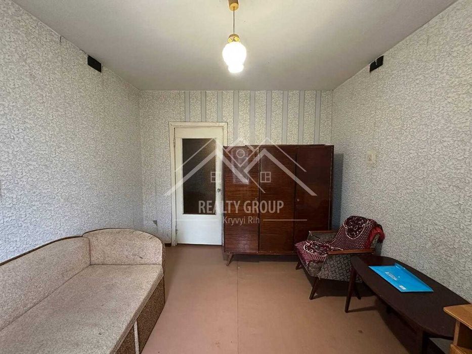 Продаж 2к квартири в ЦМ районі (Карнаватка)
