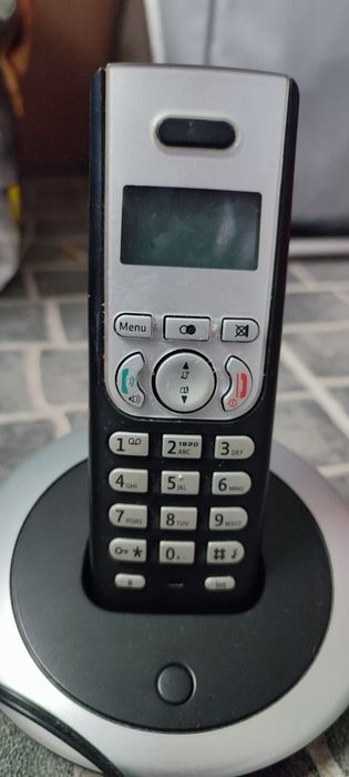Telefone Fixo Sem Fios Sagemcom D22T com Base