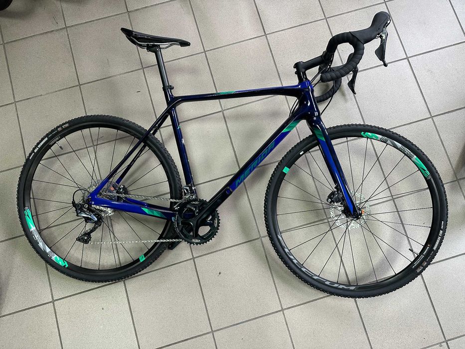 Rower Gravel MERIDA Mission  CX7000