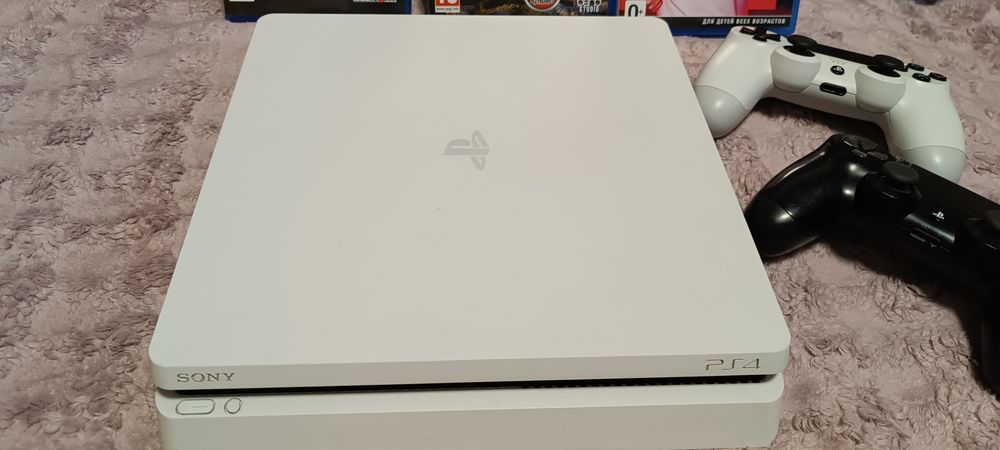 SonyPlayStation 4 Slim 500GB
