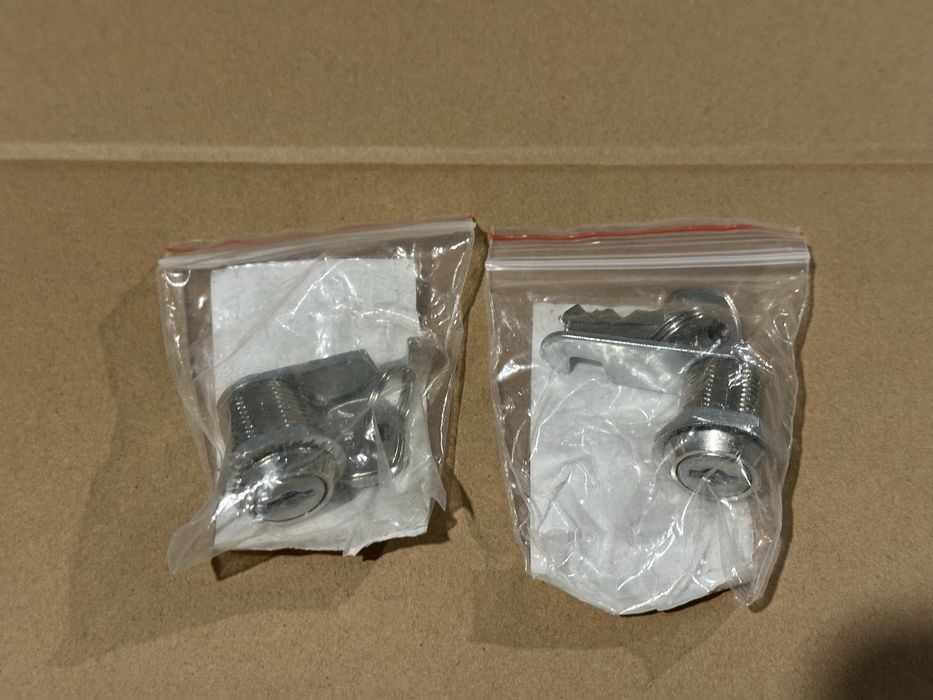 Замок поштовий avers