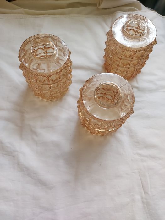 2szt PRL stary piękny klosz beżowy miodowy z wypustkami wys. 15cm