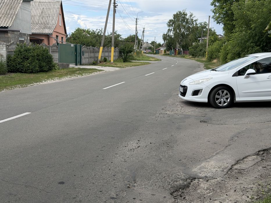 Пр уч7сЗазтмье со свом заездом от асфальта по ул деснянской
