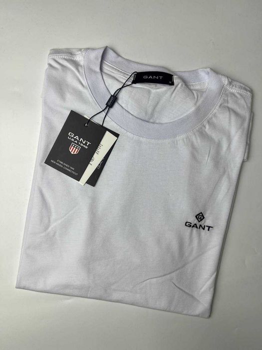 Чоловіча футболка, біла чоловіча футболка