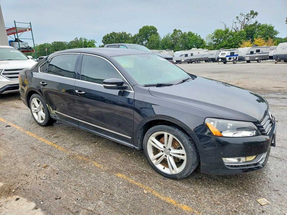 2015 Volkswagen PASSAT SEL