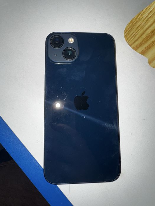Продам iphone 13