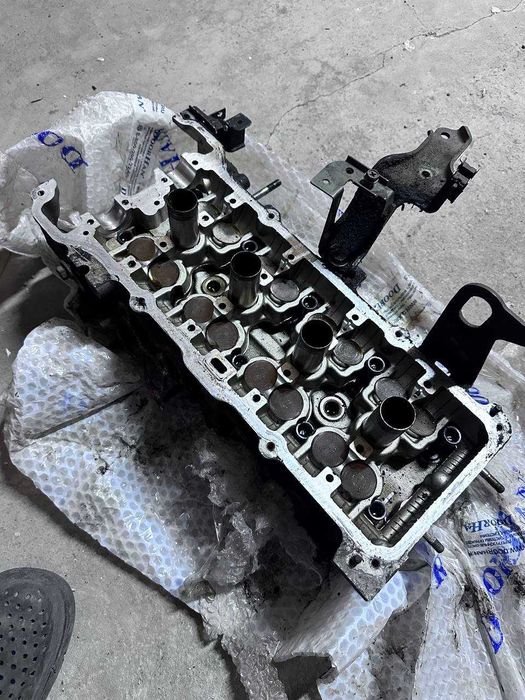 NISSAN ALMERA N16 1.8 головка блока цилиндров