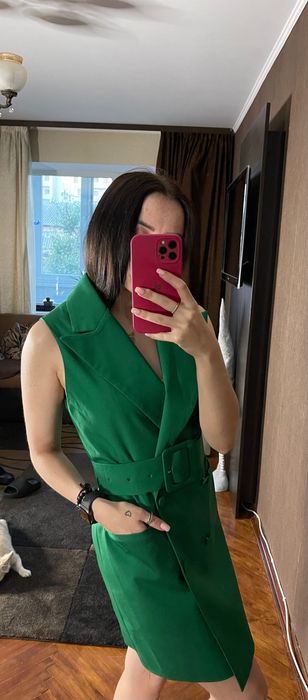 Плаття класичне зелене