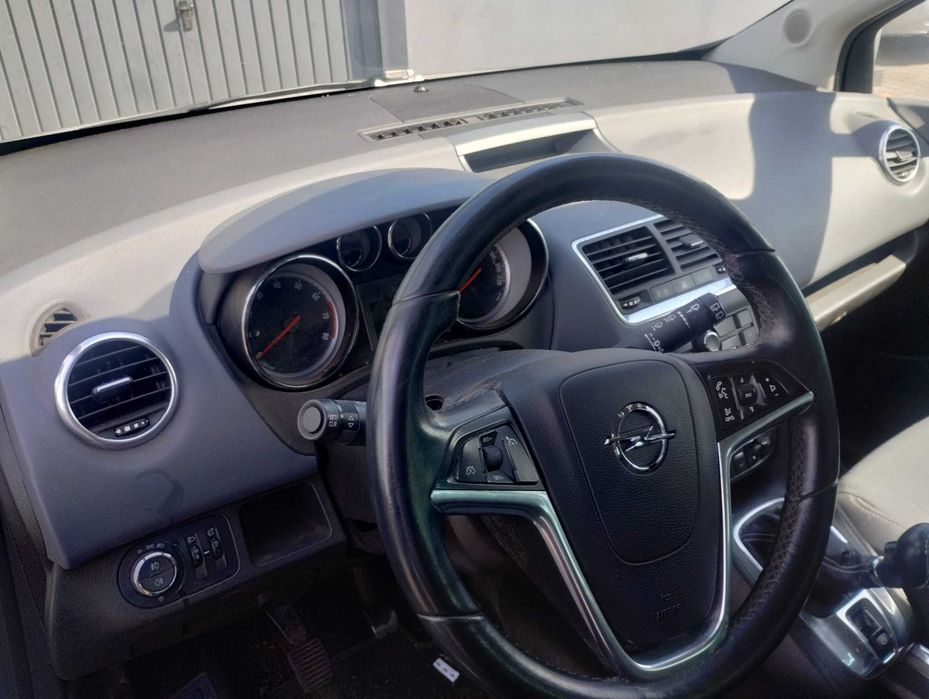 deska kokpit poduszki napinacze sensor komplet Opel Meriva B  Oryginał szara