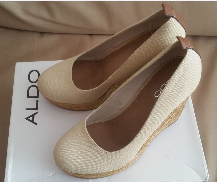 Nowe ALDO na koturnach rozmiar 39 espadryle