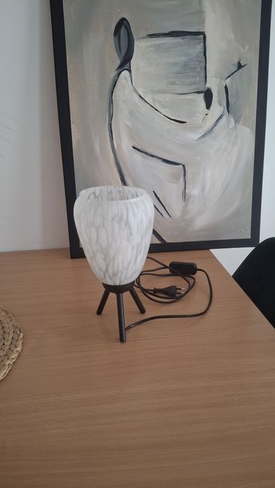 Szklana lampa lampka nocna metalowa podstawa szklany klosz PRL polam e