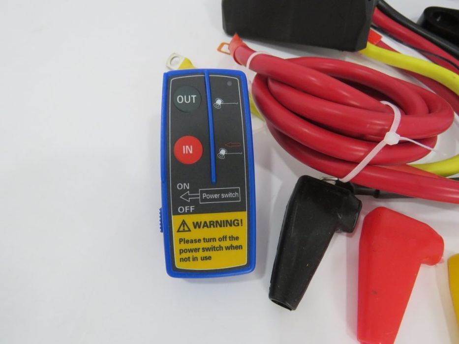 Guincho Master 12V 6120'' kgs cabo plasma