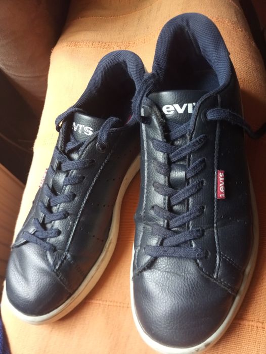 Buty Levis 37 półbuty