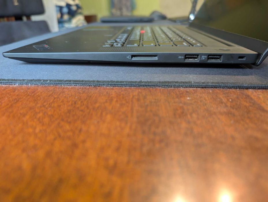 Lenovo Thinkpad p1 gen 4: i7 11800h, 32/512 GB, 16" 4k matte ips, NVIDIA RTX A2000 (4GB GDDR6)
