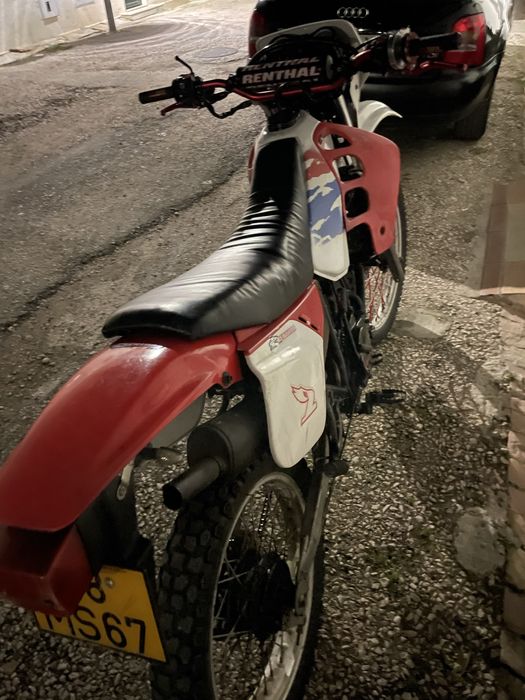 Vendo crm 50cc ou troco