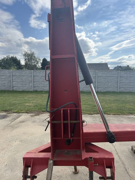 Wał wachadłowy na przedni tuz