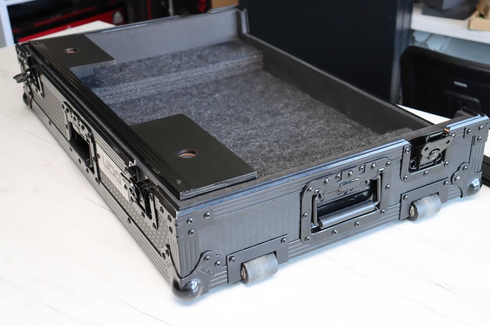 UDG Flight Case Pioneer XDJ RX3