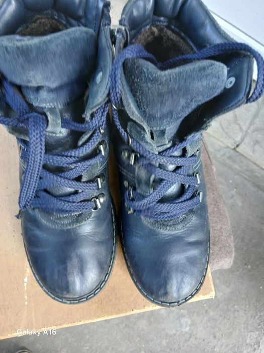 Шкіряні дитячі черевики ботінки з натуральним хутром всередині