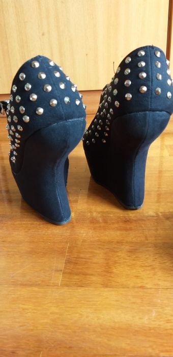 Vendo Sapato de cunha