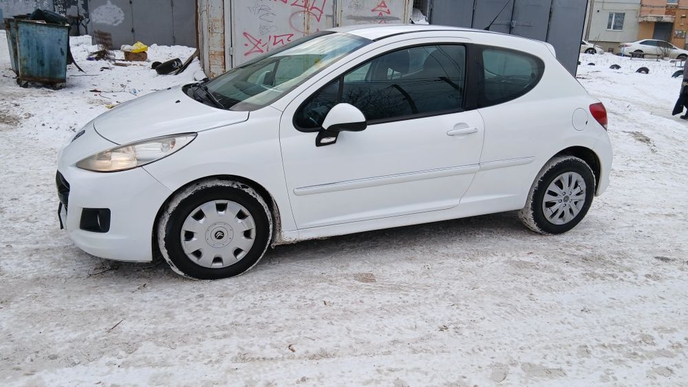 Продам пежо 207 стан авто відмінний