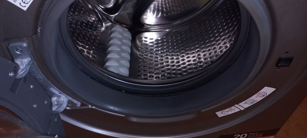 Maquina roupa whirlpool  Impecável