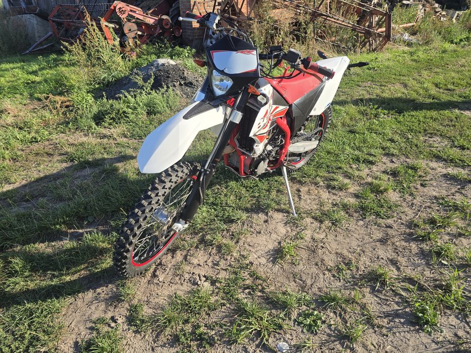 Beta 400 rr 4t 2010r nie KTM, z papierami