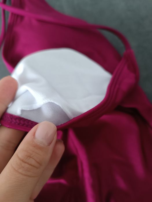 Закритий купальник