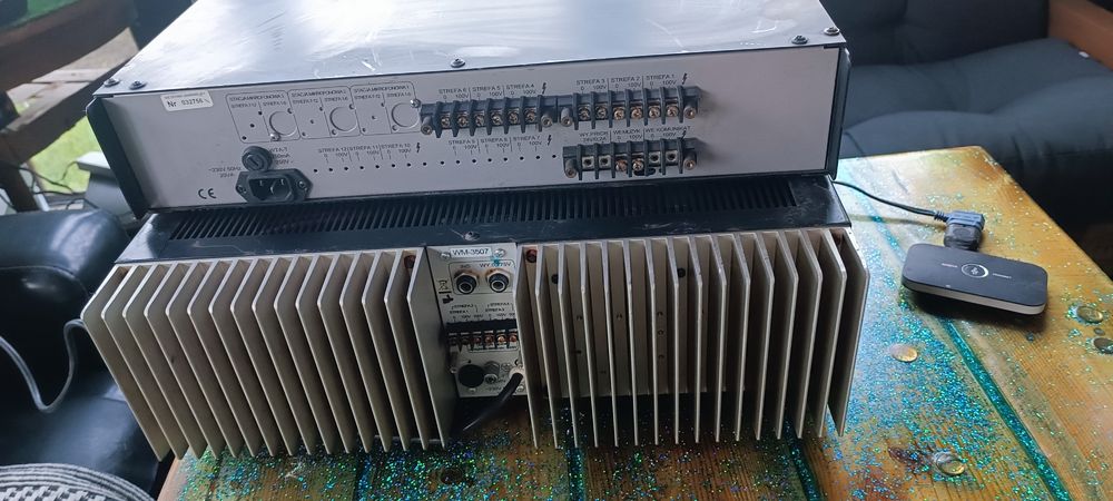 Wzmacniacz mocy elektronika WM-3507 + krosownica rozdzielacz SR-06